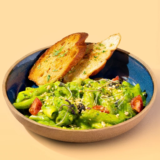 Penne In Creamy Pesto